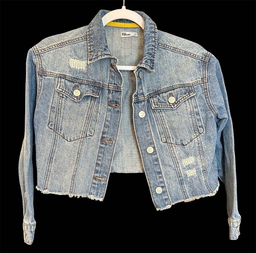 Epic Threads Distressed Cropped Denim Jacket Blue Juniors Size M